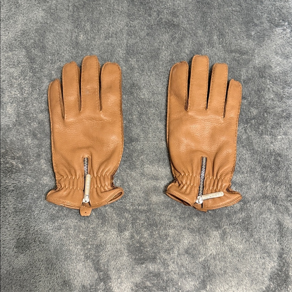 Elegant Brown Leather Gloves with Zipper
